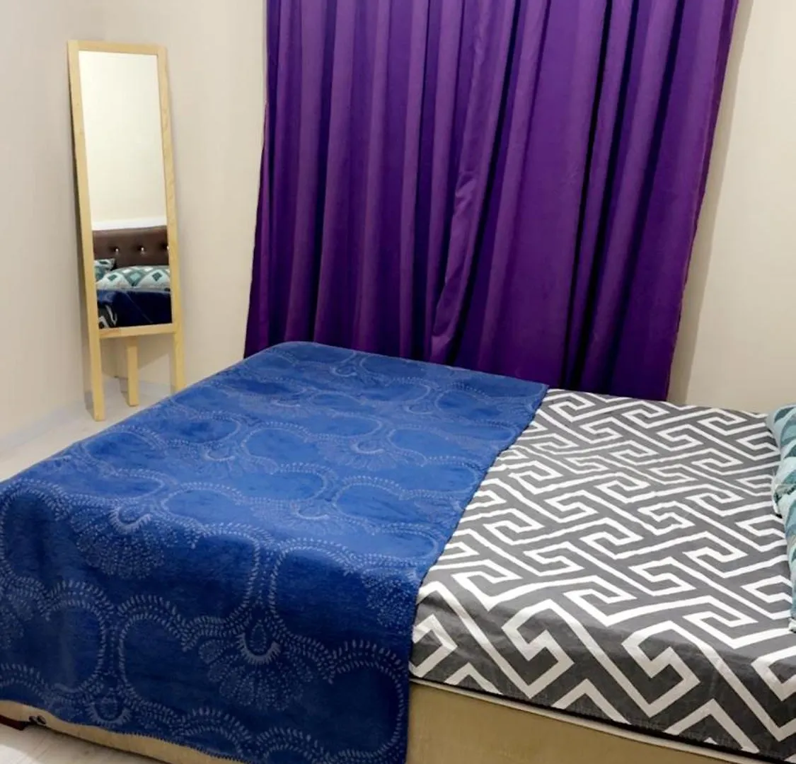 Rooms In Beylikduzu, 이스탄불 아파트